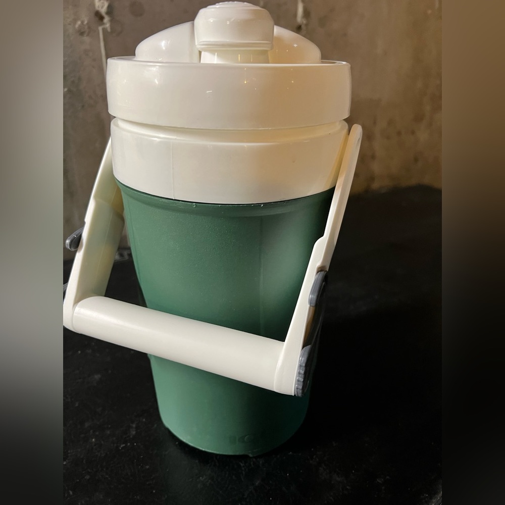 Green igloo thermos